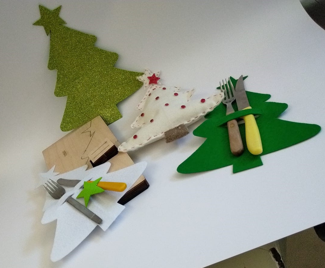 COCHIE 12 Portaposate Natalizi In Feltro A Forma Di Albero – Grigi, 18,5x21 Cm, Per Decorazione Tavola Di Natale