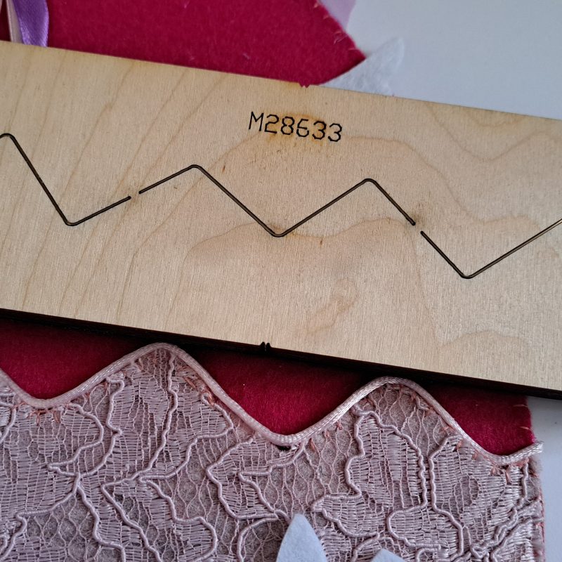 ZIG ZAG