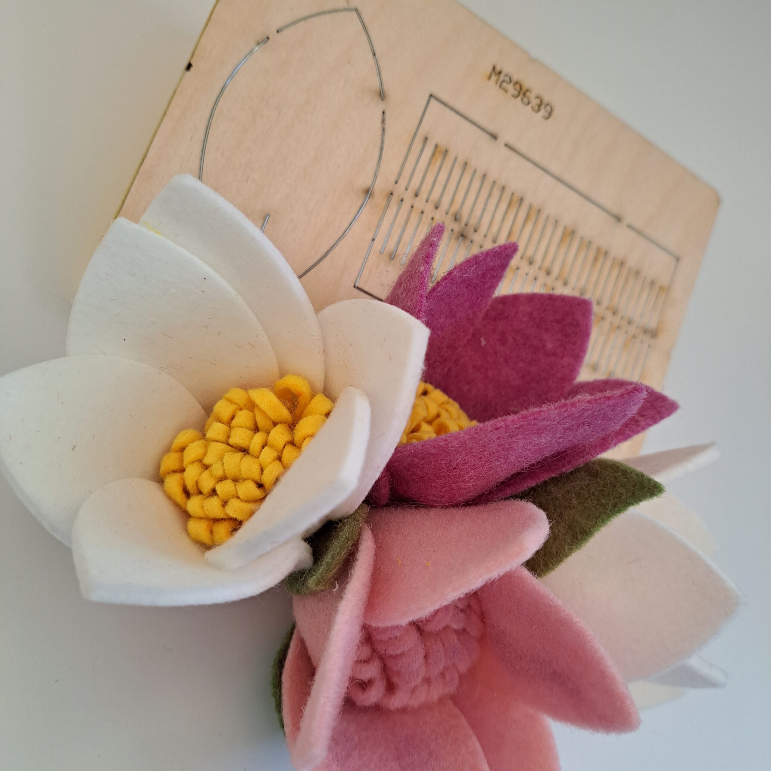 MAGNOLIA E GIRASOLE - immagine 2